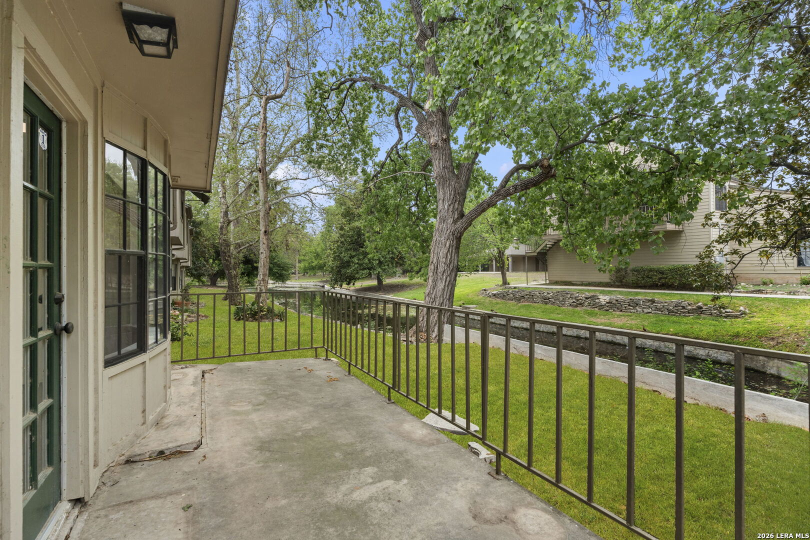 7711 Callaghan APT 801