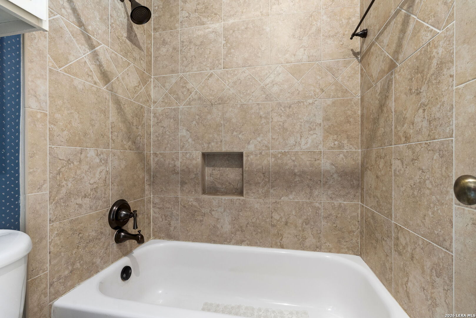 7711 Callaghan APT 801