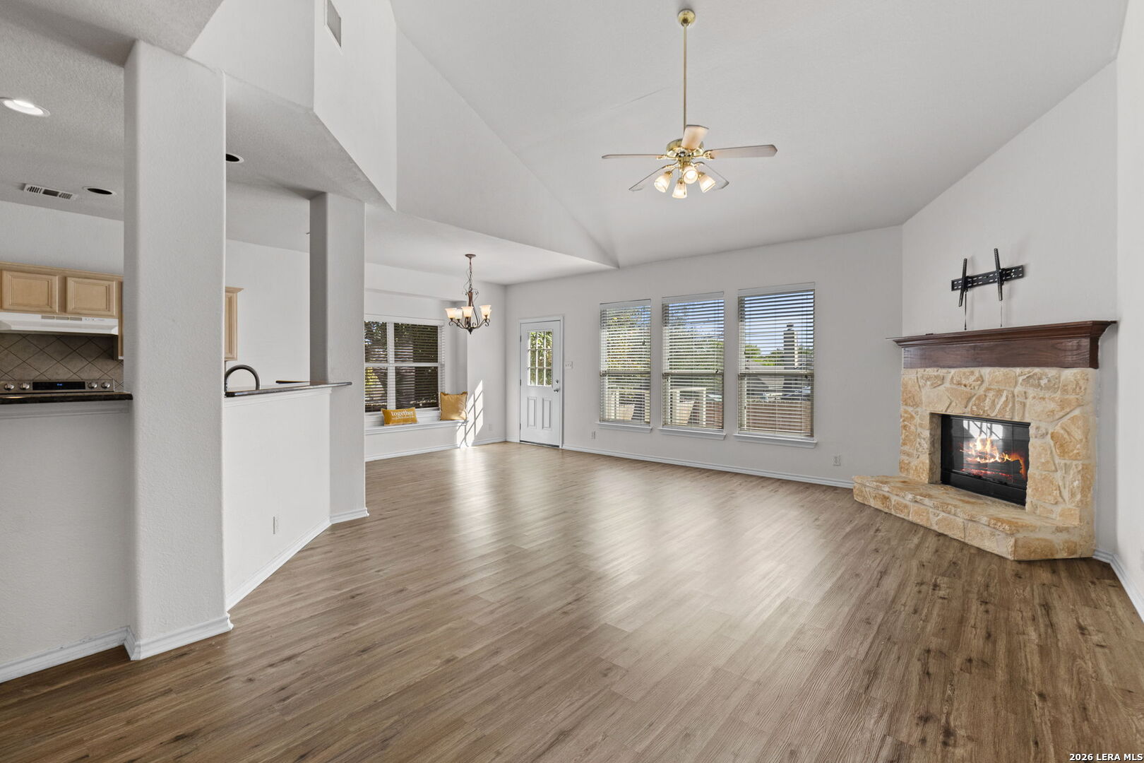 910 Thomas Ridge