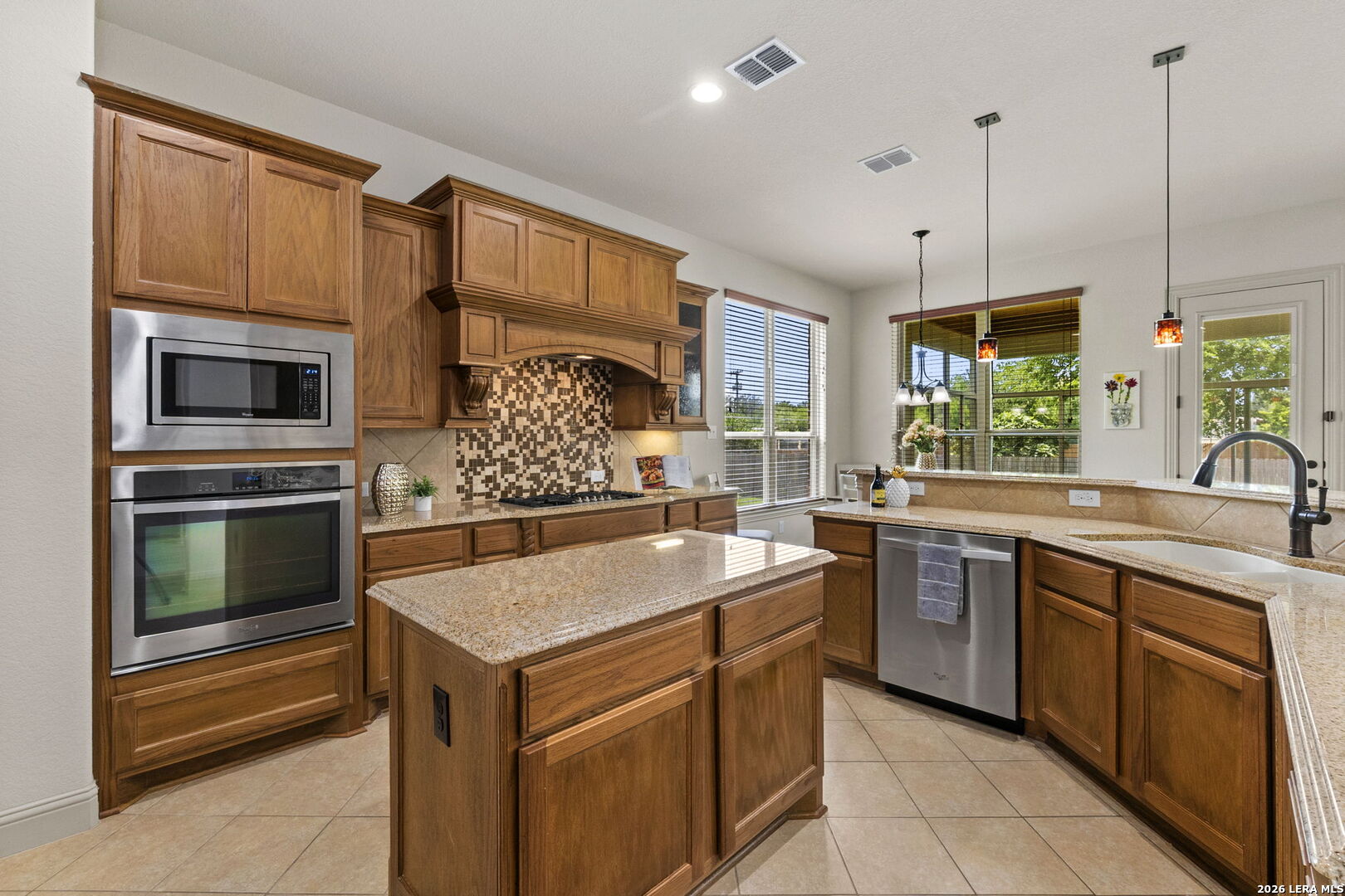 5211 Anemone