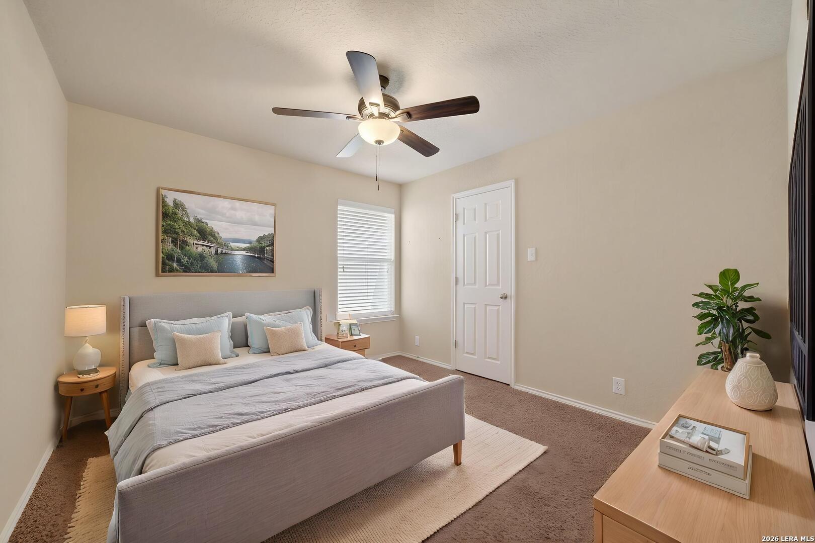 5906 Onyx Way