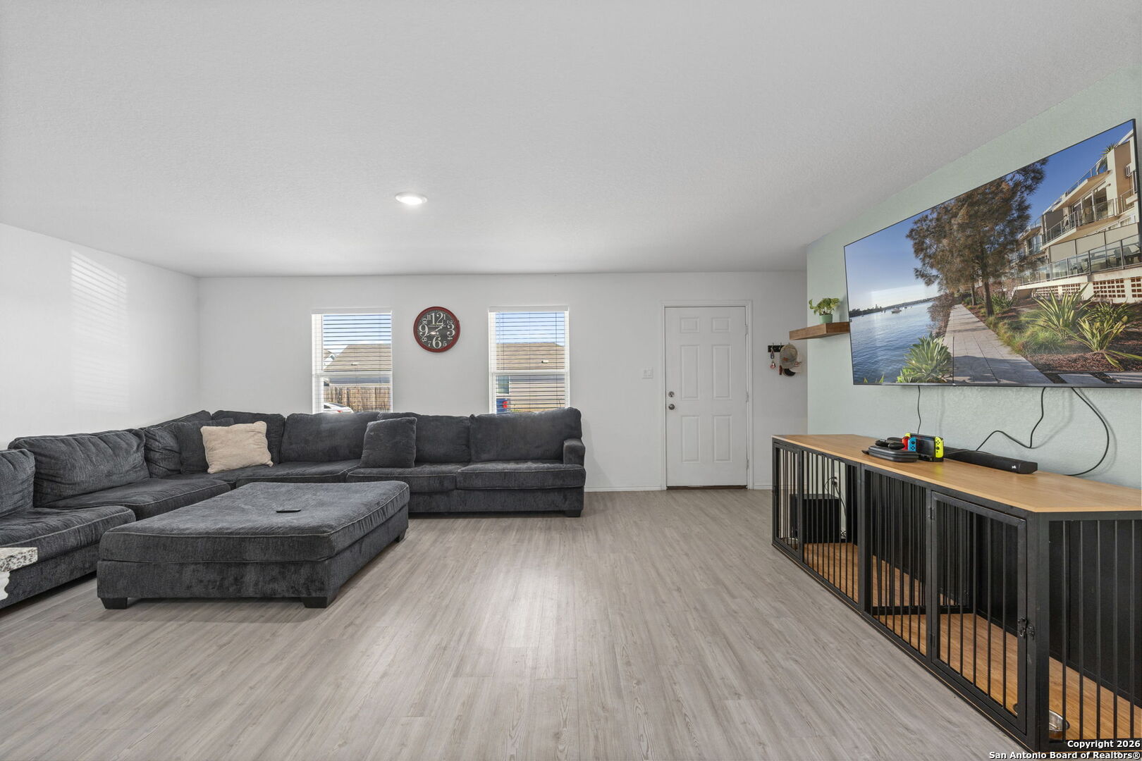 7323 Donkey Valley