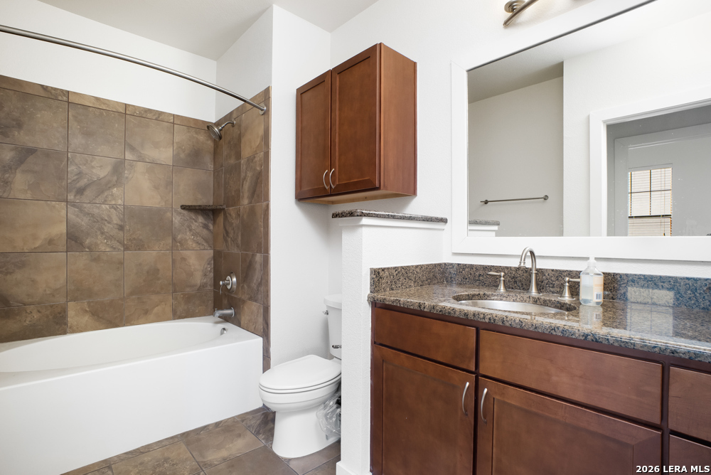7342 Oak Manor Dr 1302