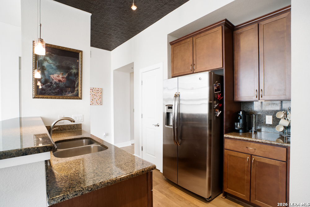 7342 Oak Manor Dr 1302