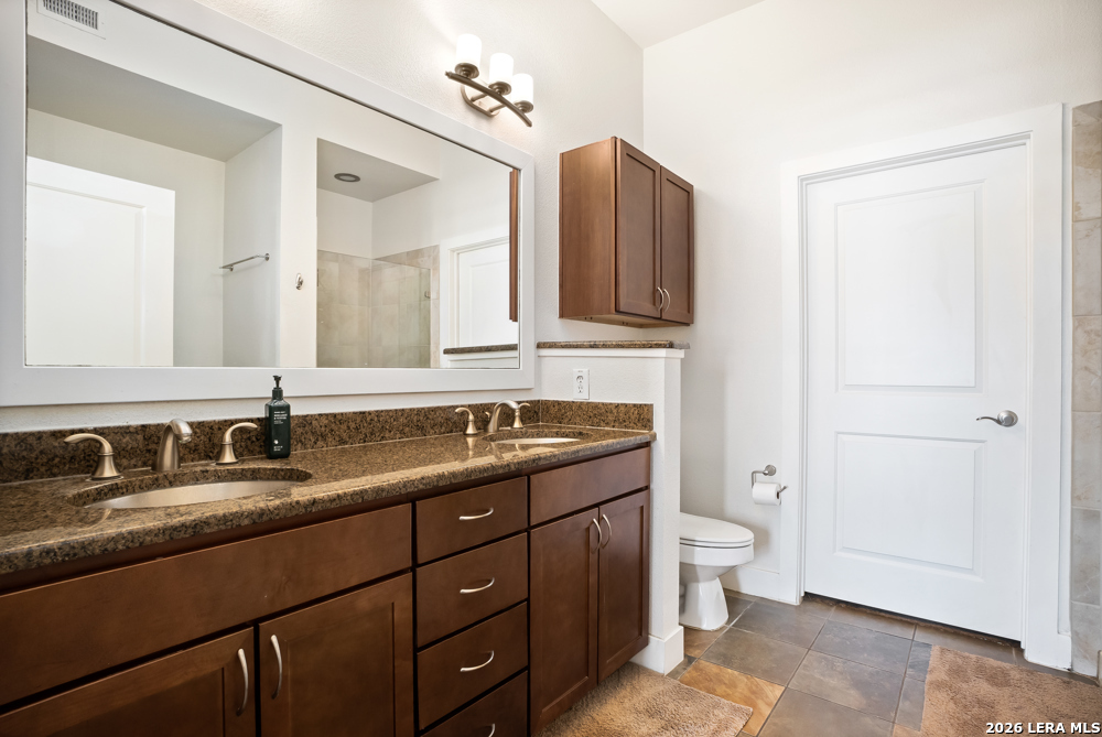 7342 Oak Manor Dr 1302