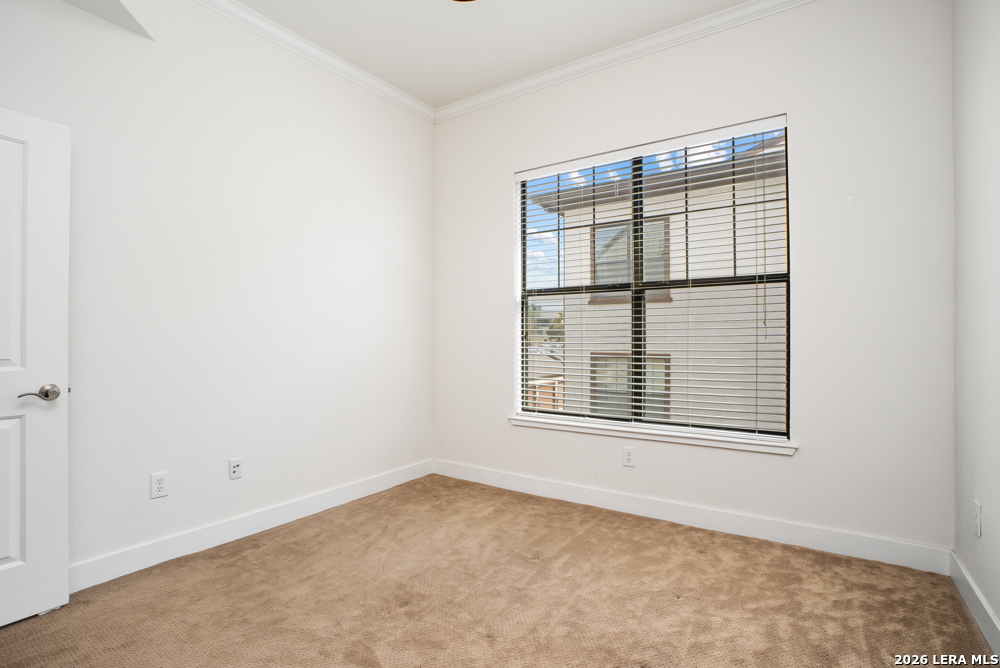 7342 Oak Manor Dr 1302