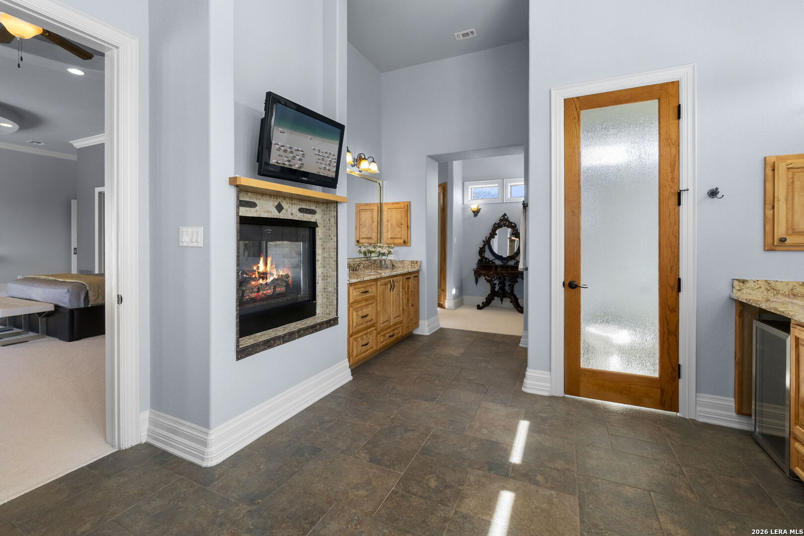 6762 MANOR HL