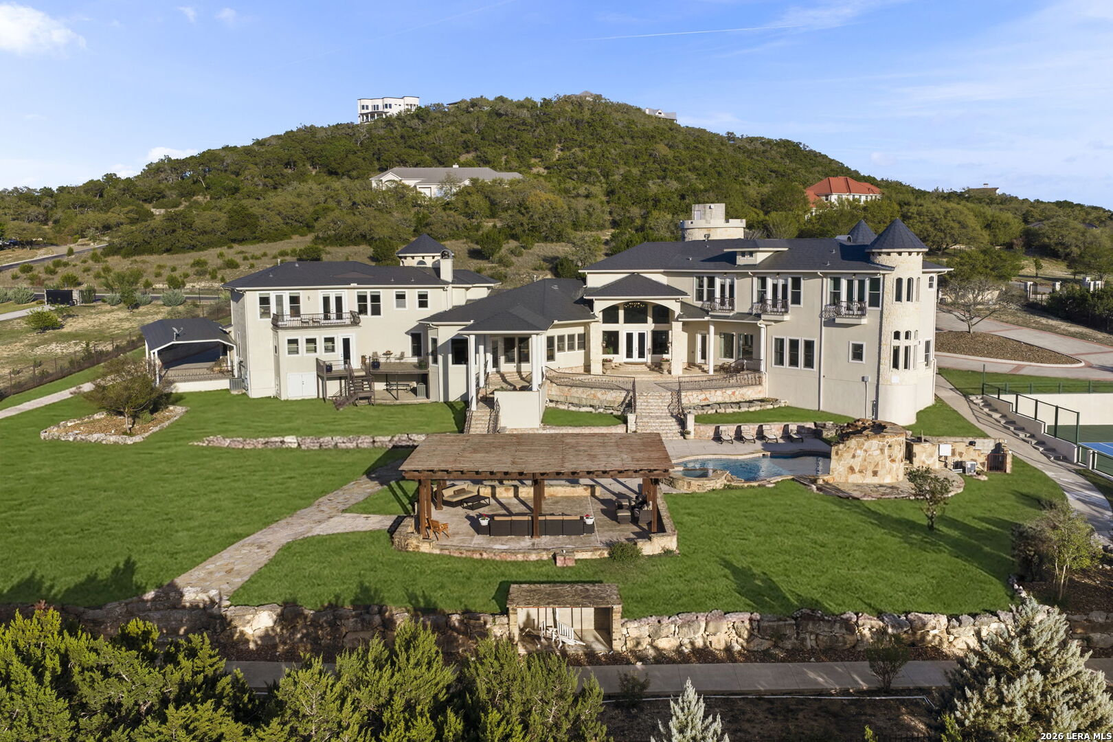 6762 MANOR HL
