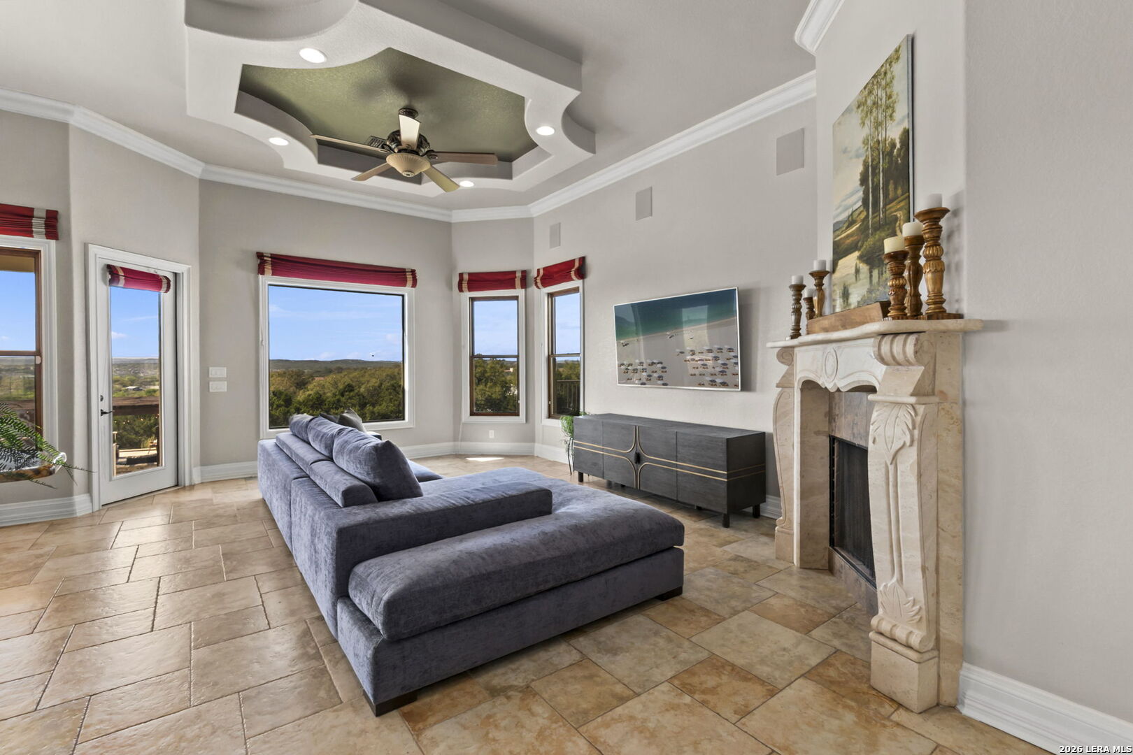 6762 MANOR HL