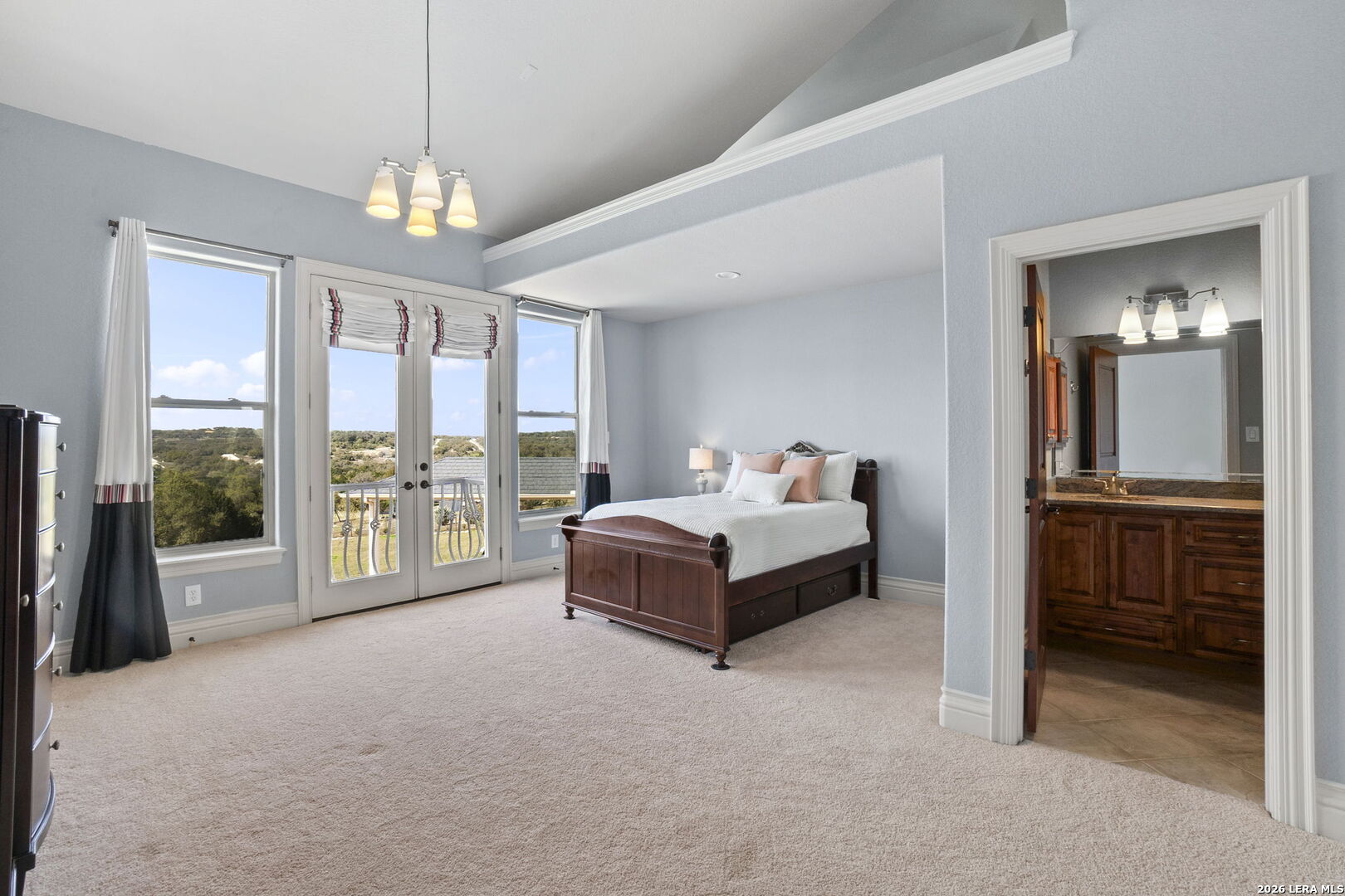 6762 MANOR HL