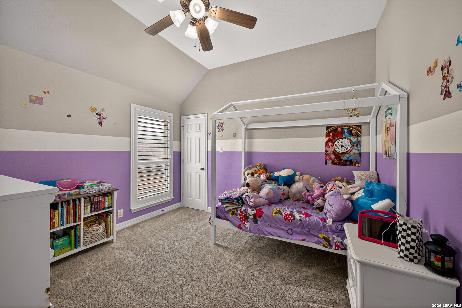 8715 Rancho De Taos