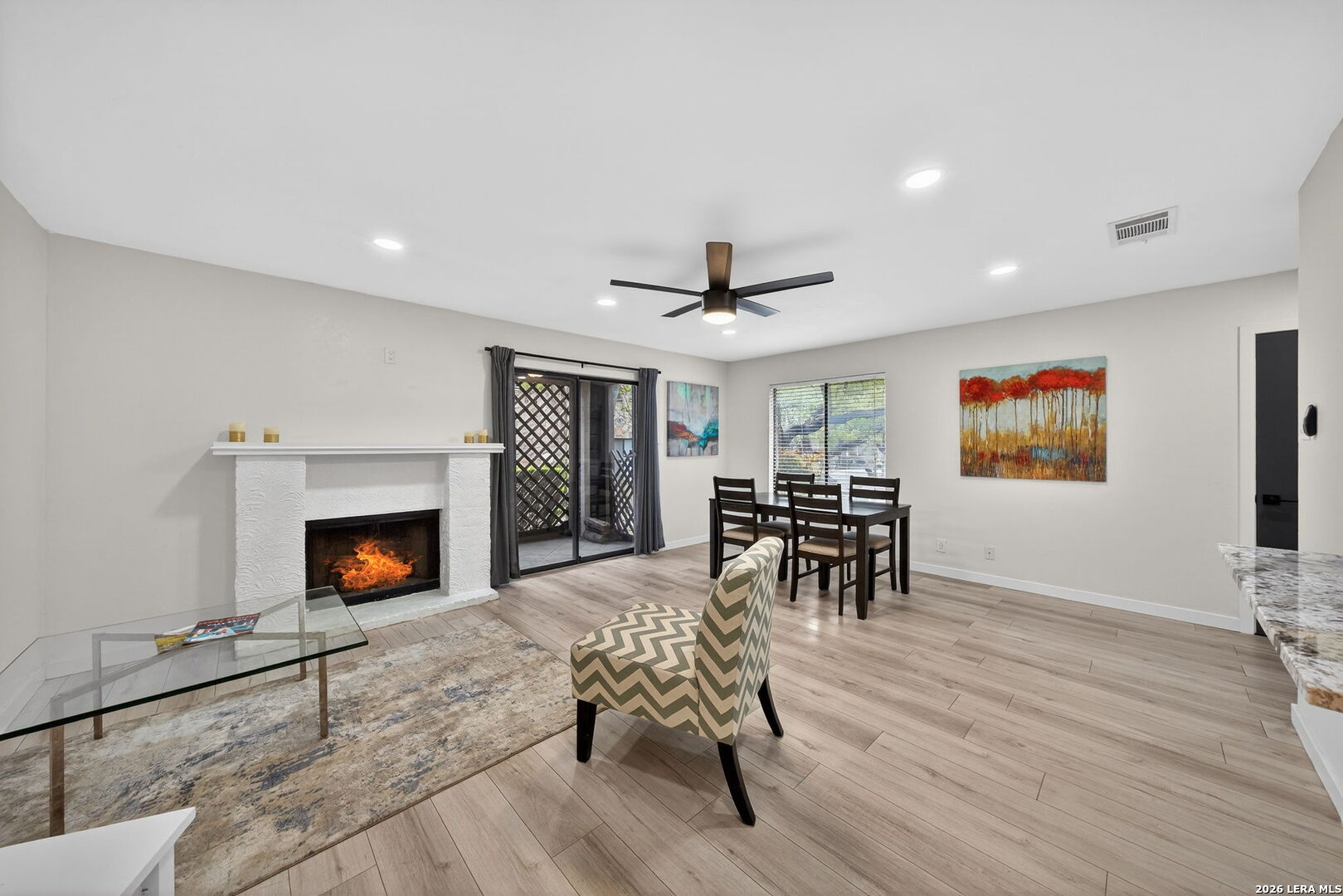 11520 Huebner 501