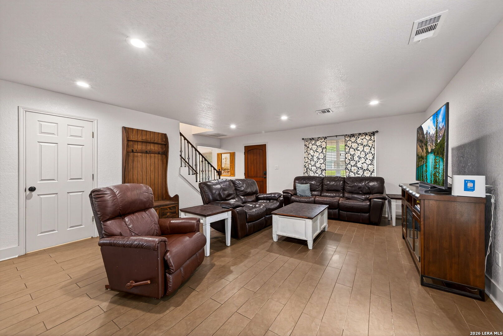 450 SPACEWAY DR