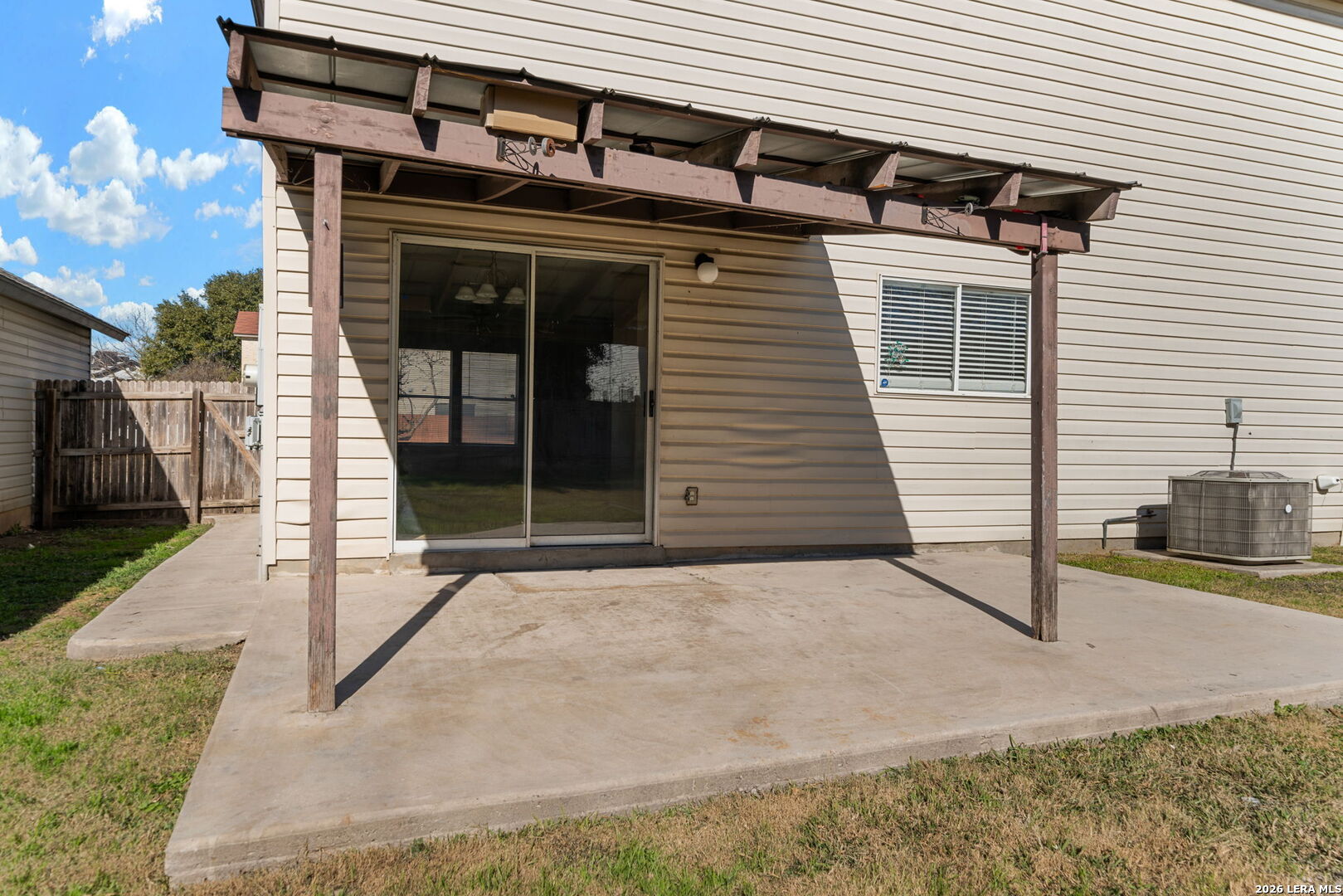 7038 Cole Creek