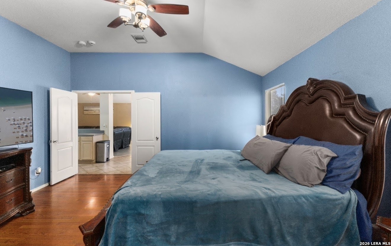 1427 Kingsbridge