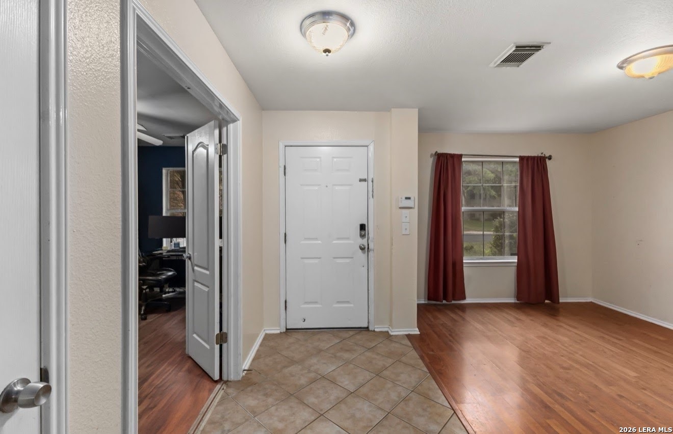 1427 Kingsbridge
