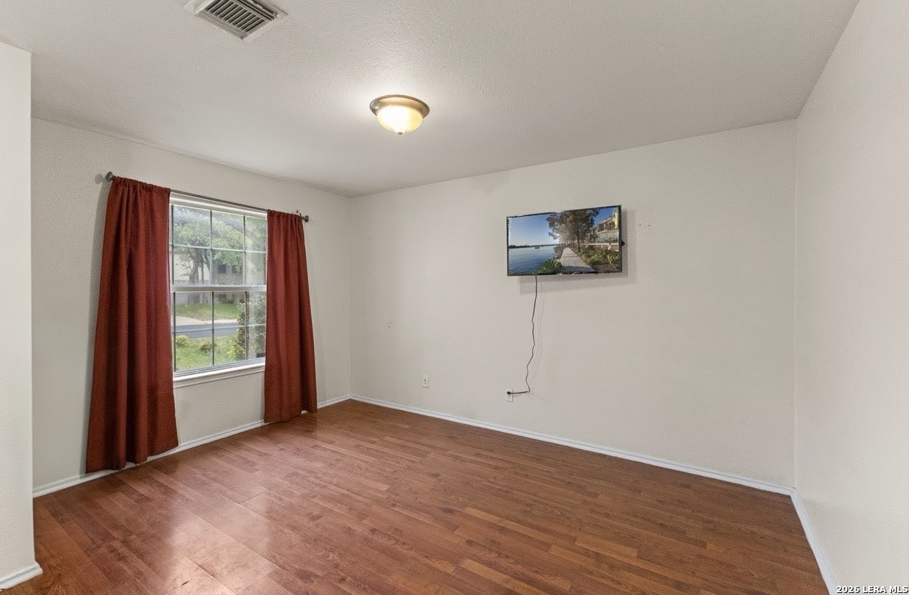 1427 Kingsbridge