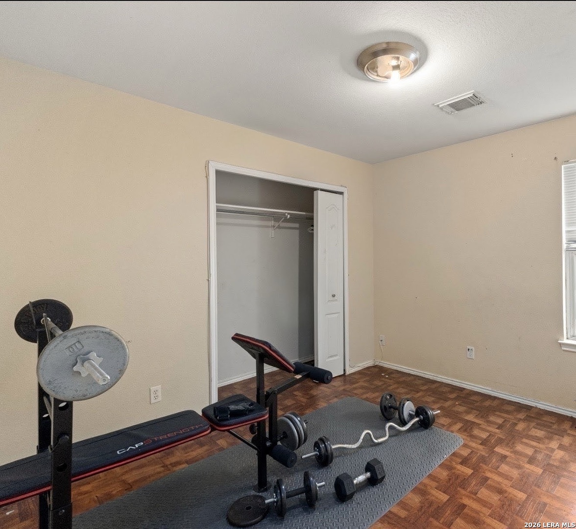 1427 Kingsbridge