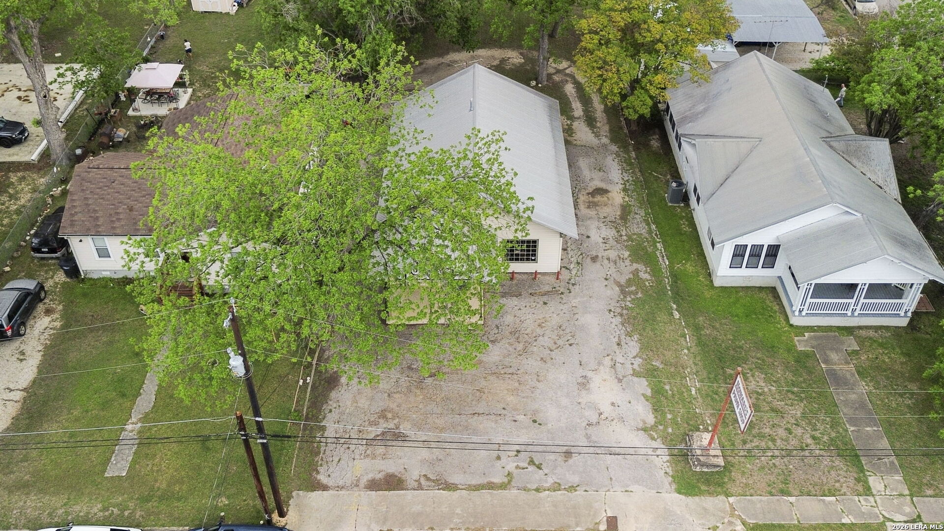 1375 W SAN ANTONIO ST