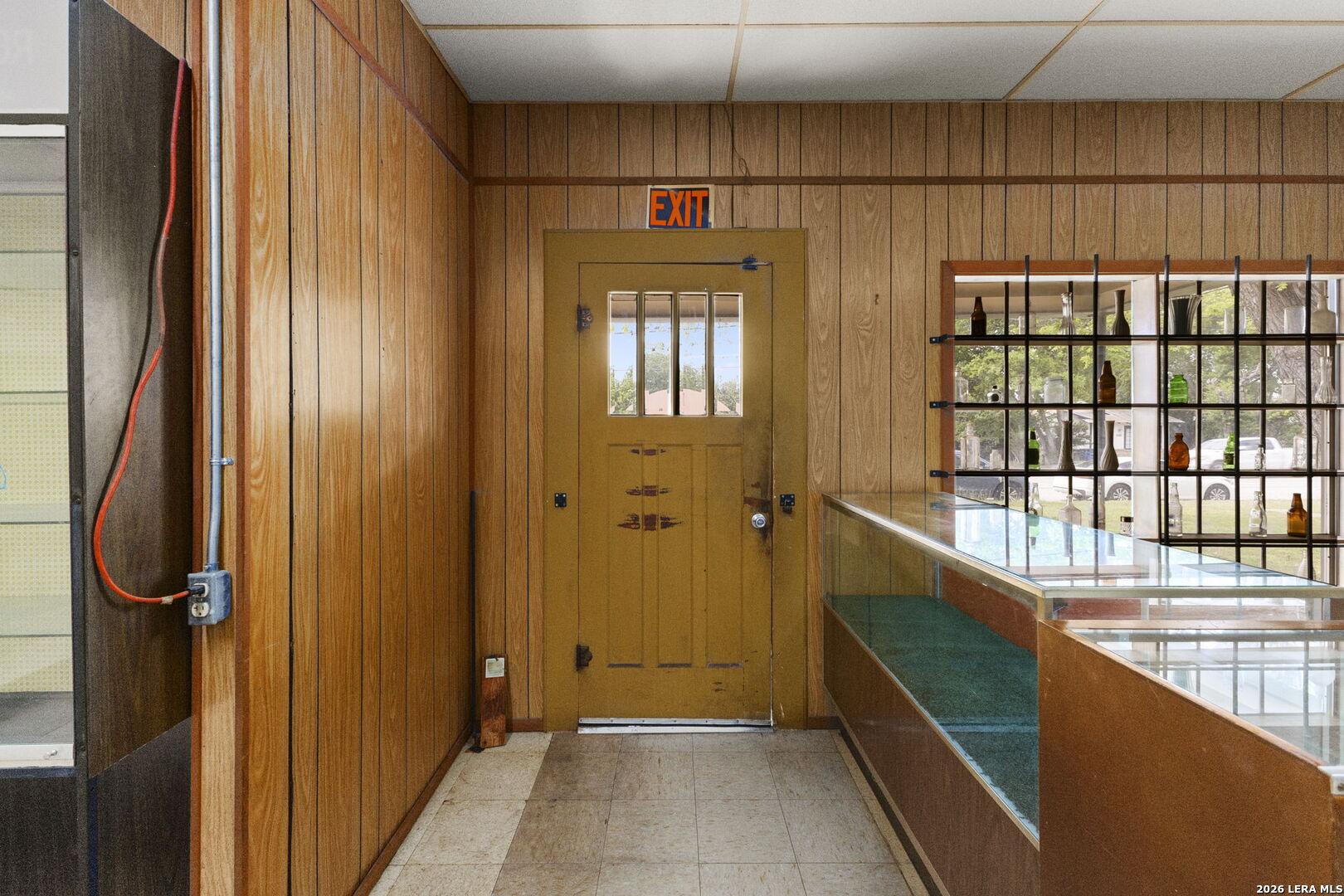 1375 W SAN ANTONIO ST