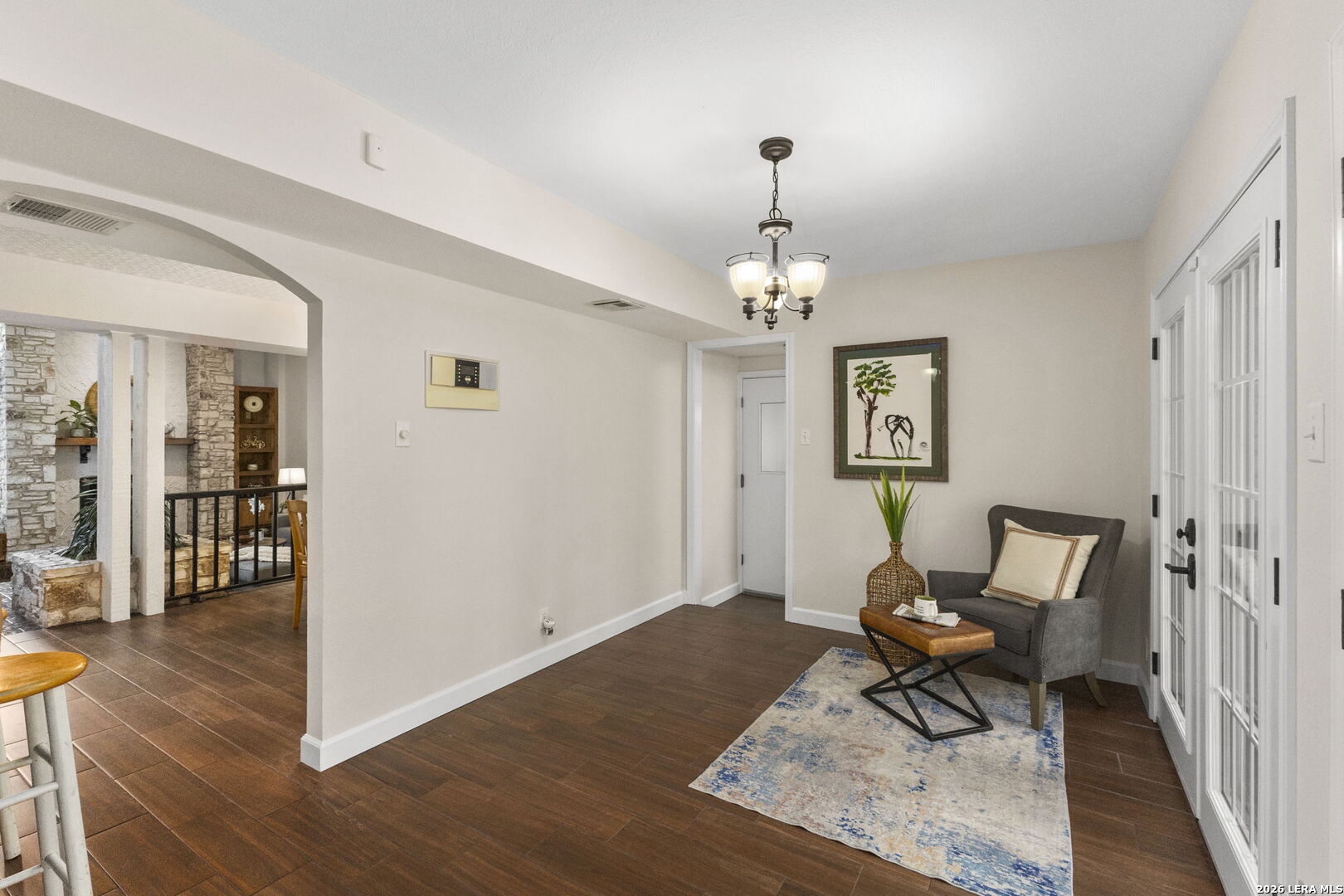 3515 Hunters Circle