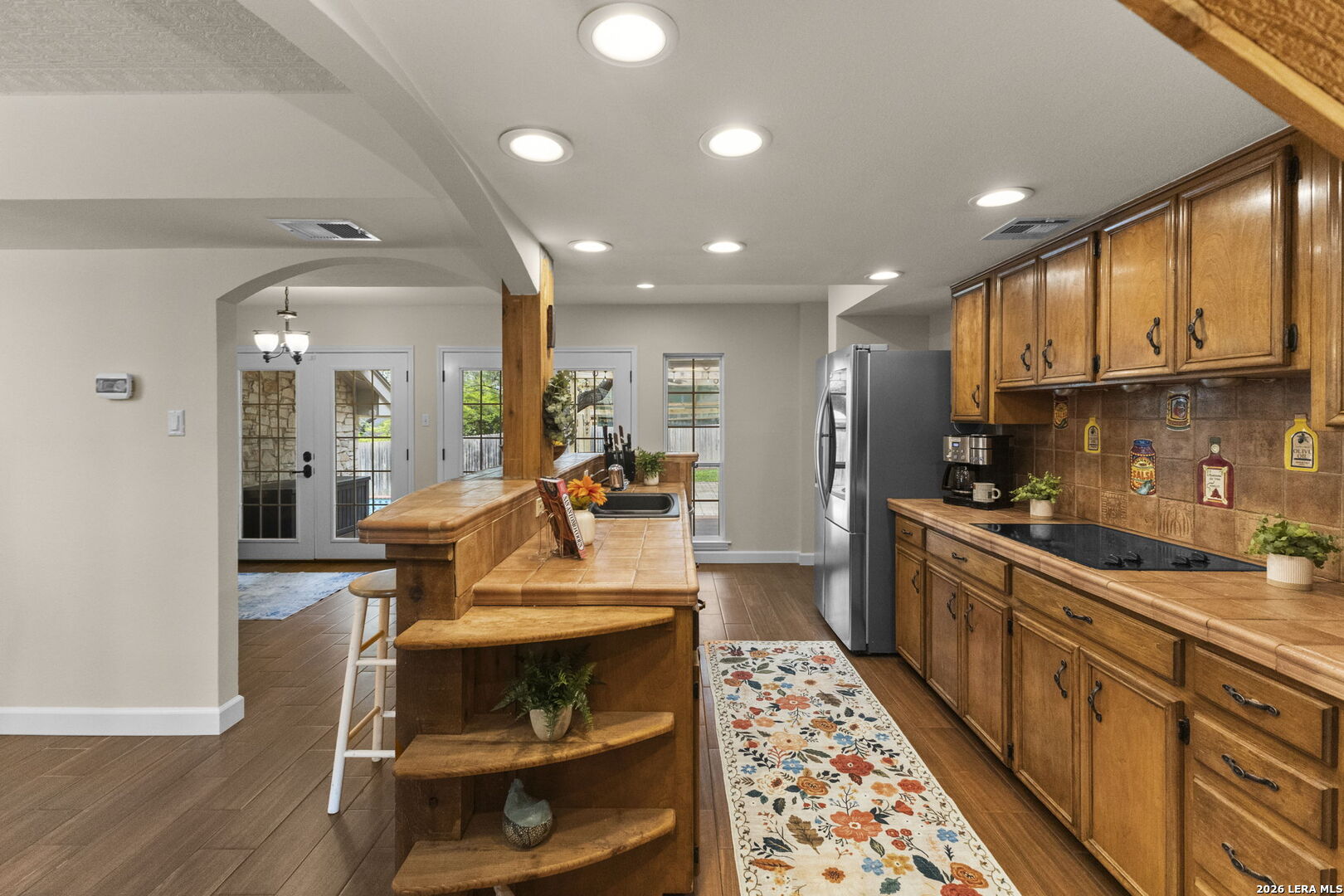 3515 Hunters Circle