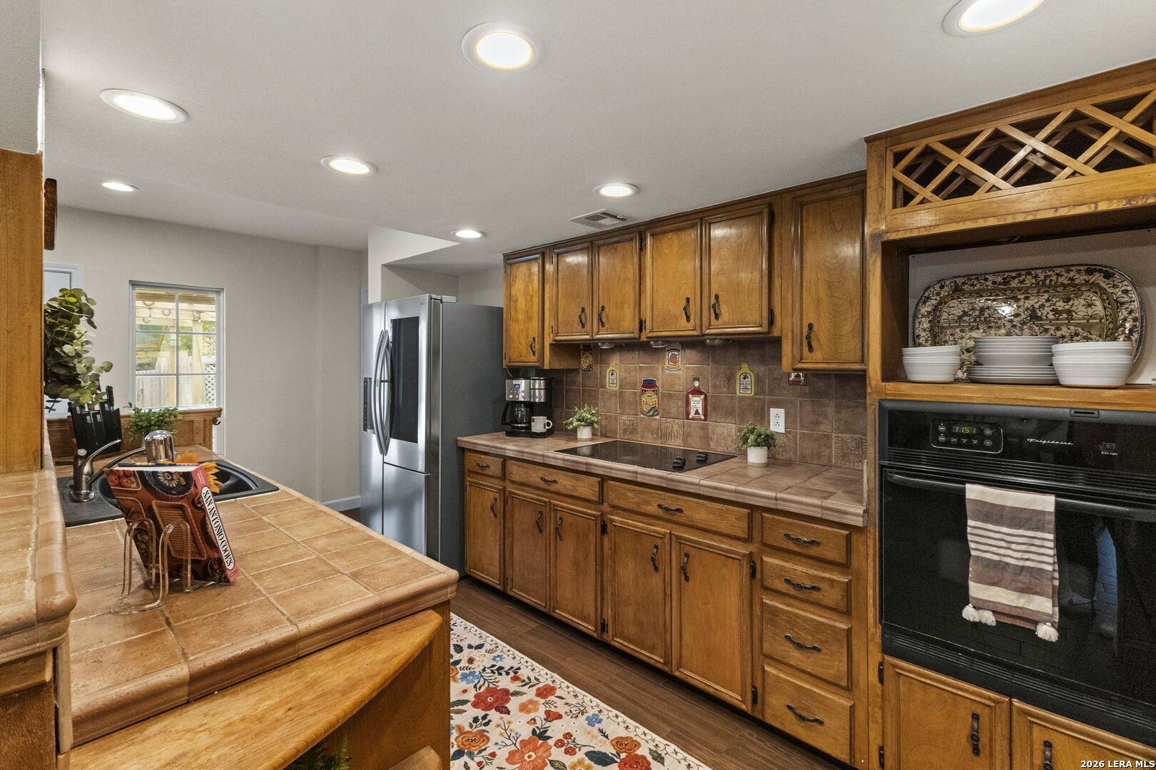 3515 Hunters Circle