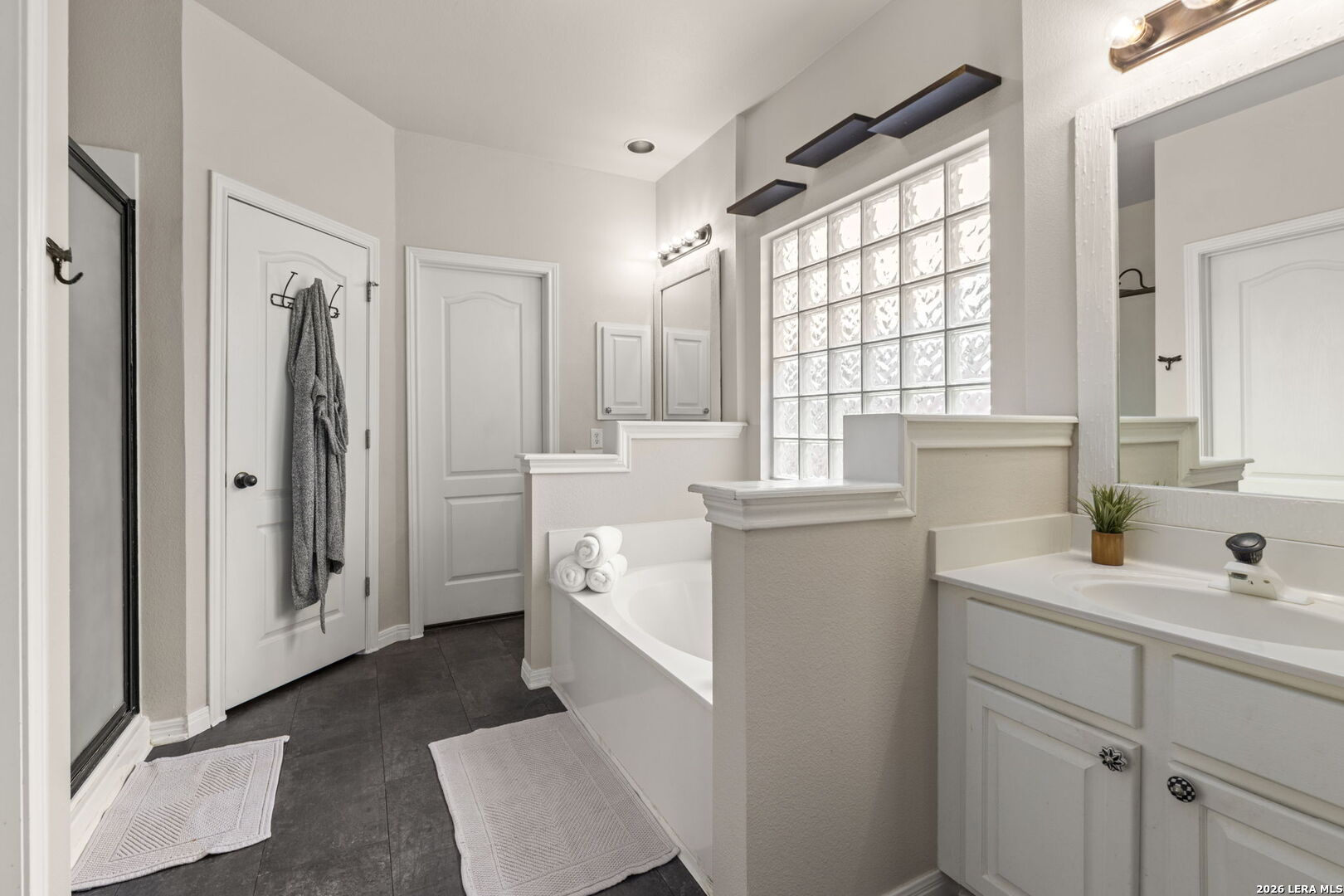 406 Pease Hollow