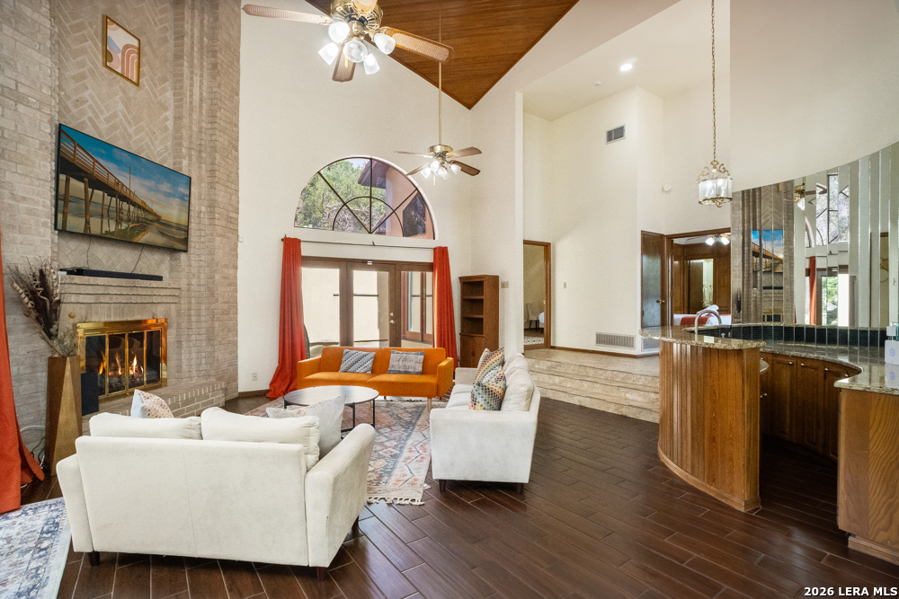 13137 Hunters Ledge