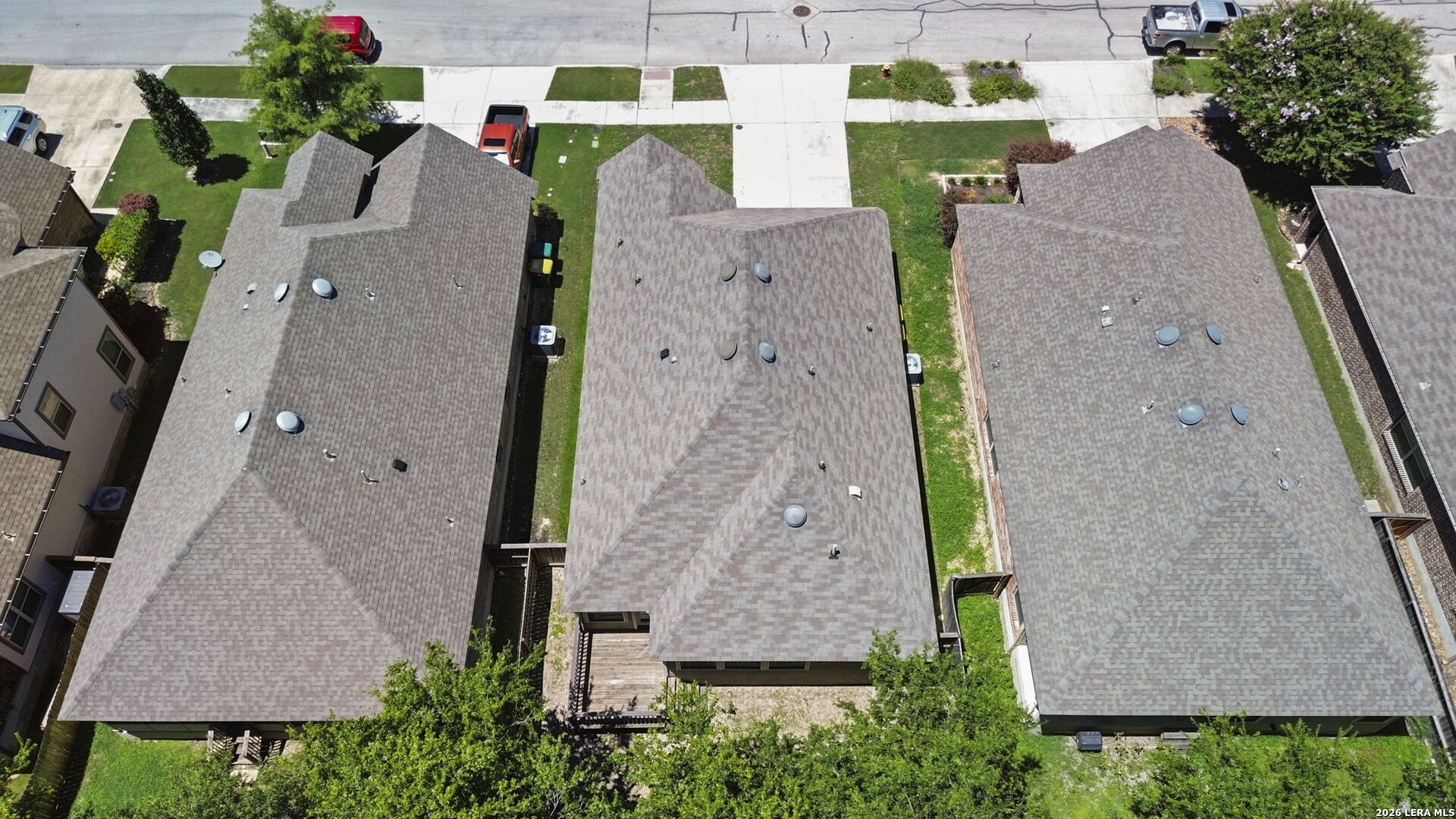 369 DERBY DR