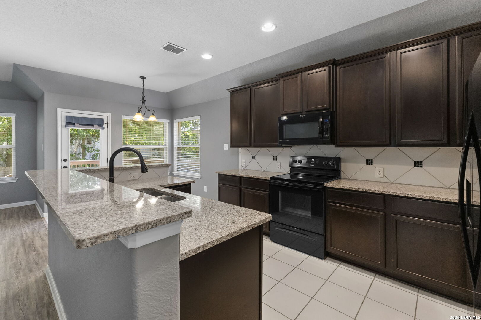 369 DERBY DR