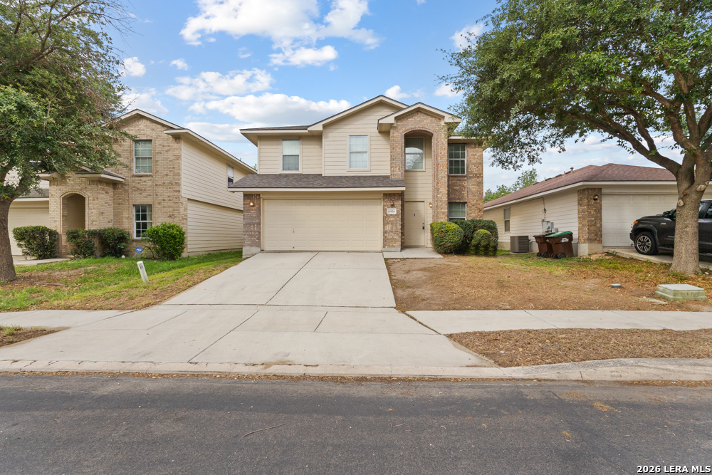 6526 Charles Field