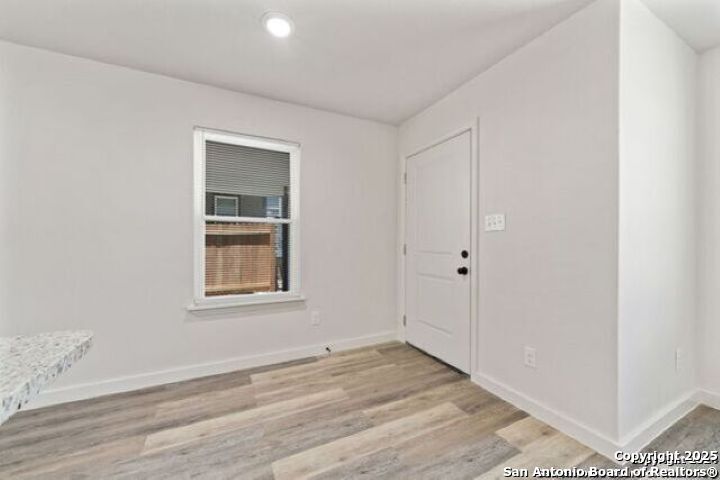 227 S Grimes St 101