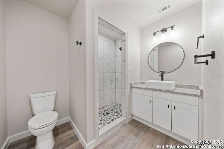227 S Grimes St 101