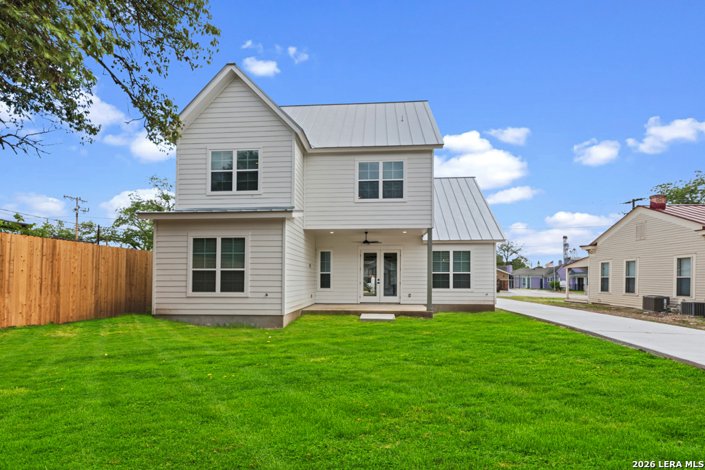 158 S ACADEMY AVE