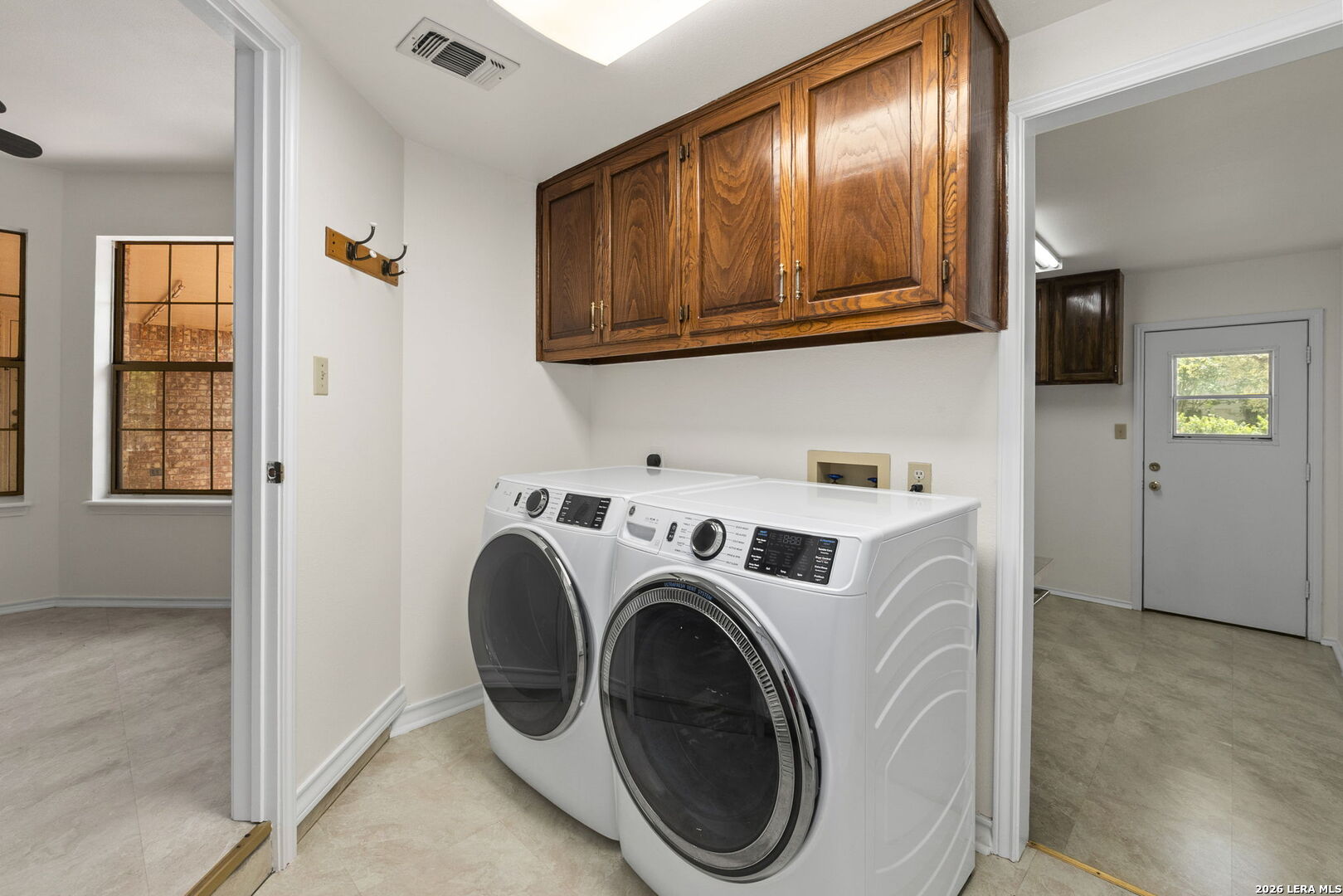 1504 Mount Laurel