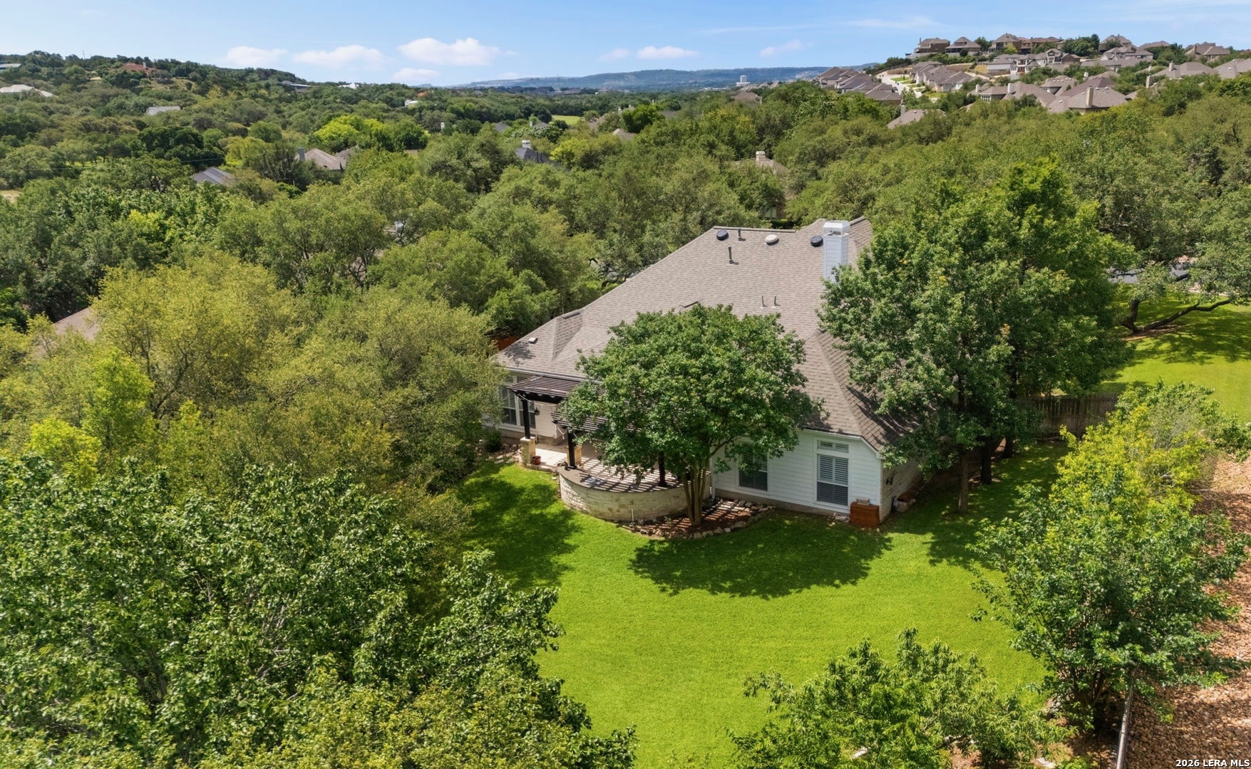 8511 Monument Oak