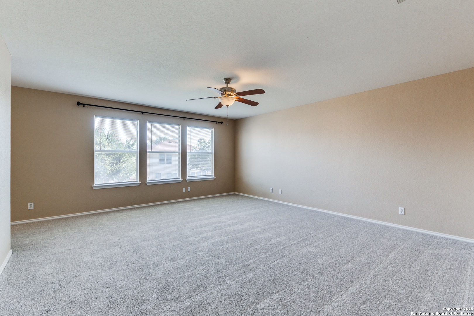 6454 Miners Hill
