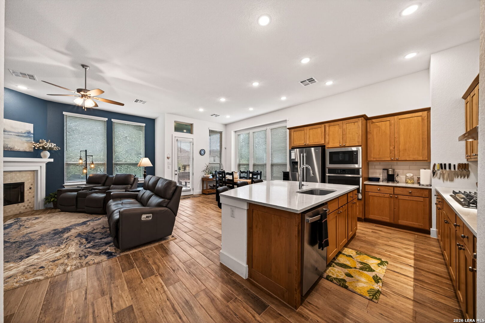 1655 HOUGHTON PARK