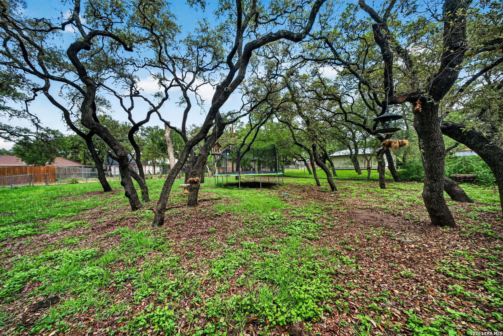 10611 BURR OAK DR