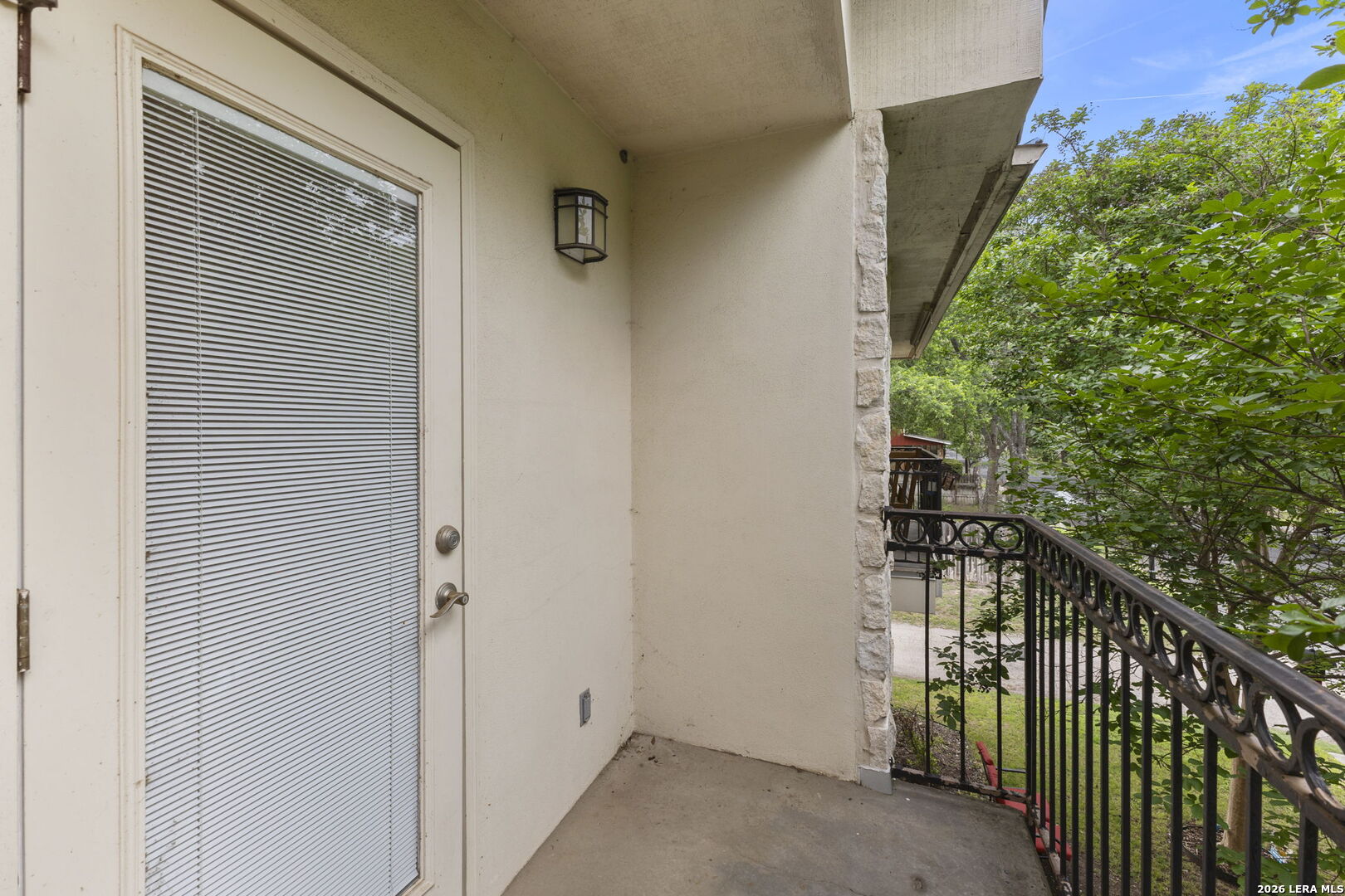 424 HERFF ST 424