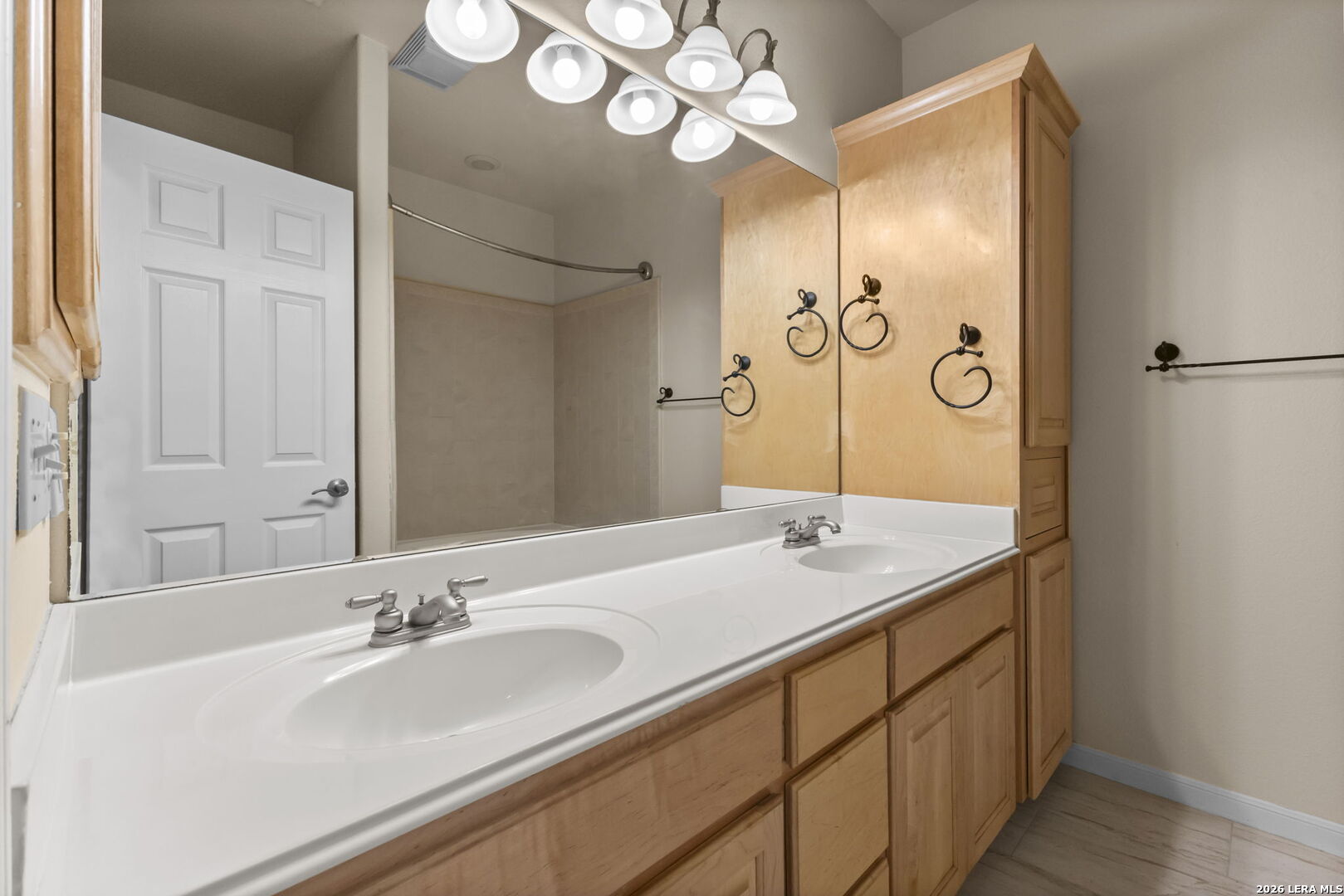 424 HERFF ST 424