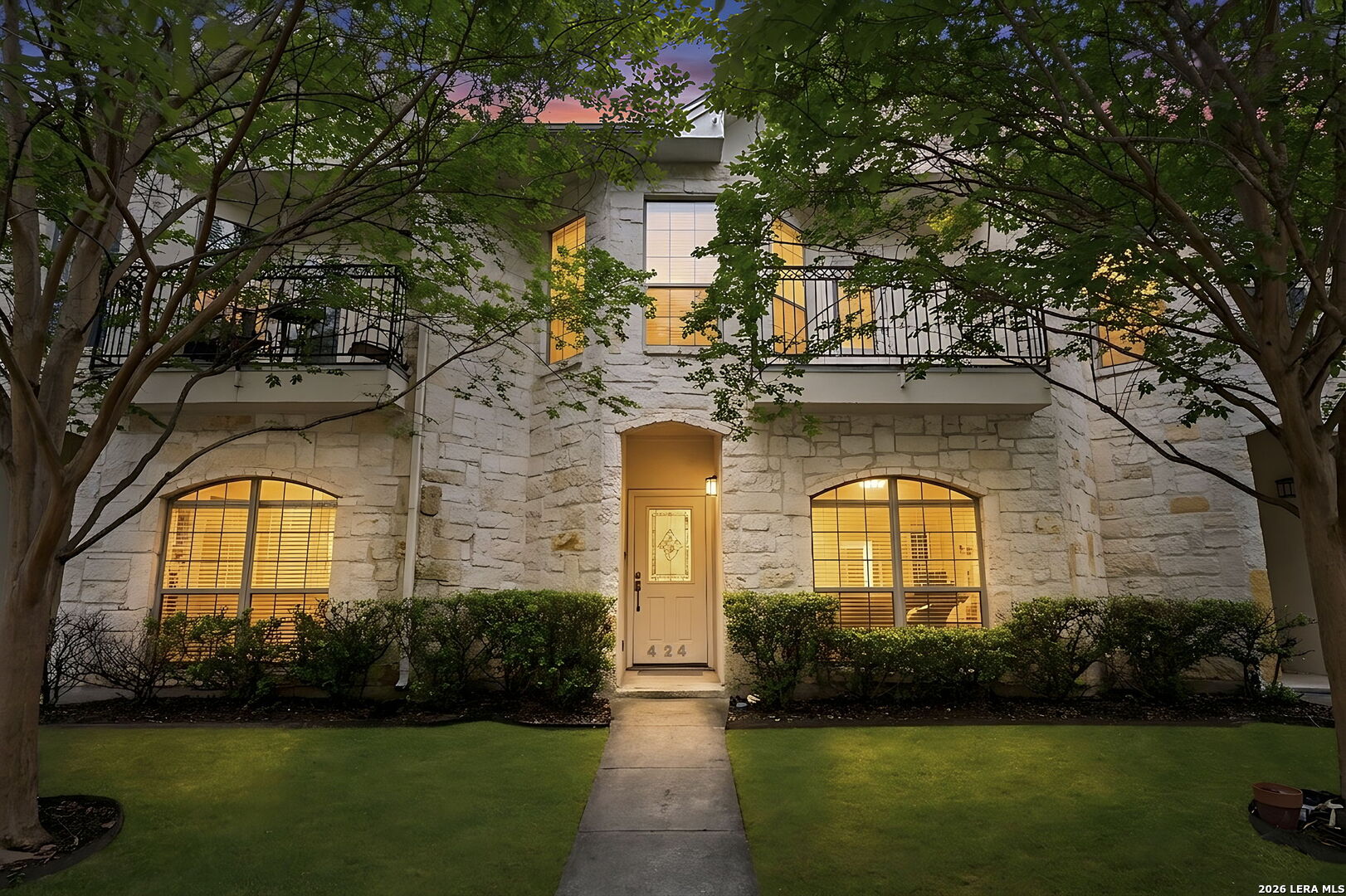 424 HERFF ST 424