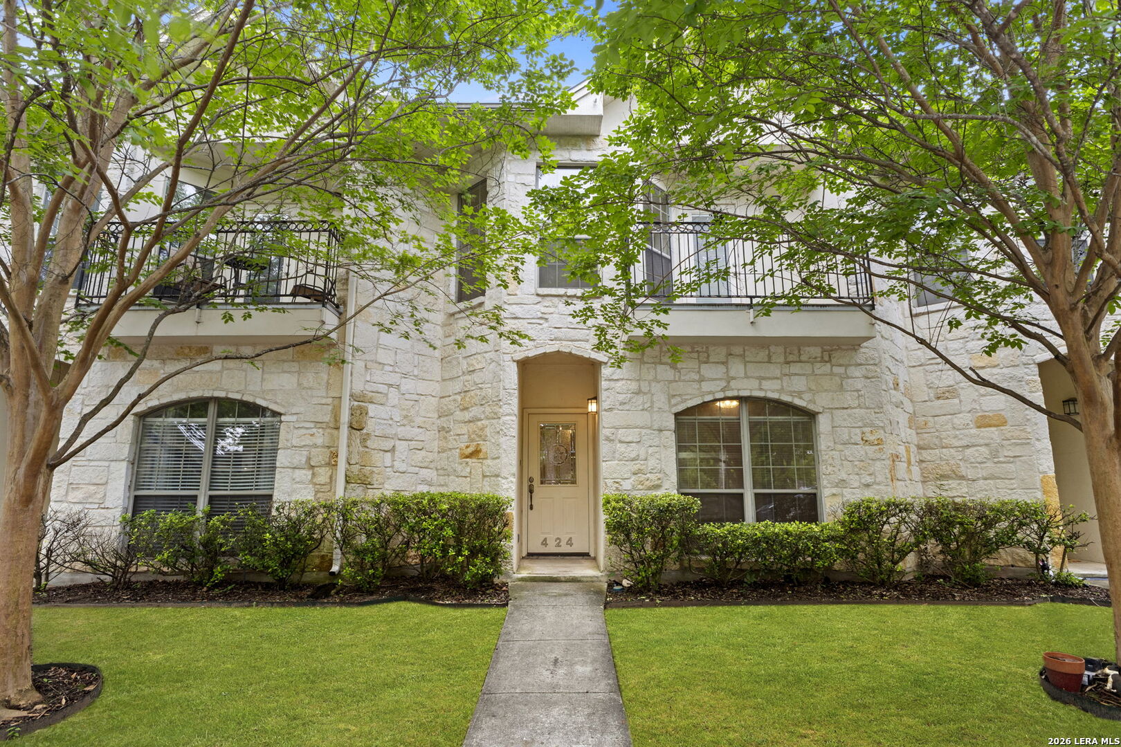 424 HERFF ST 424