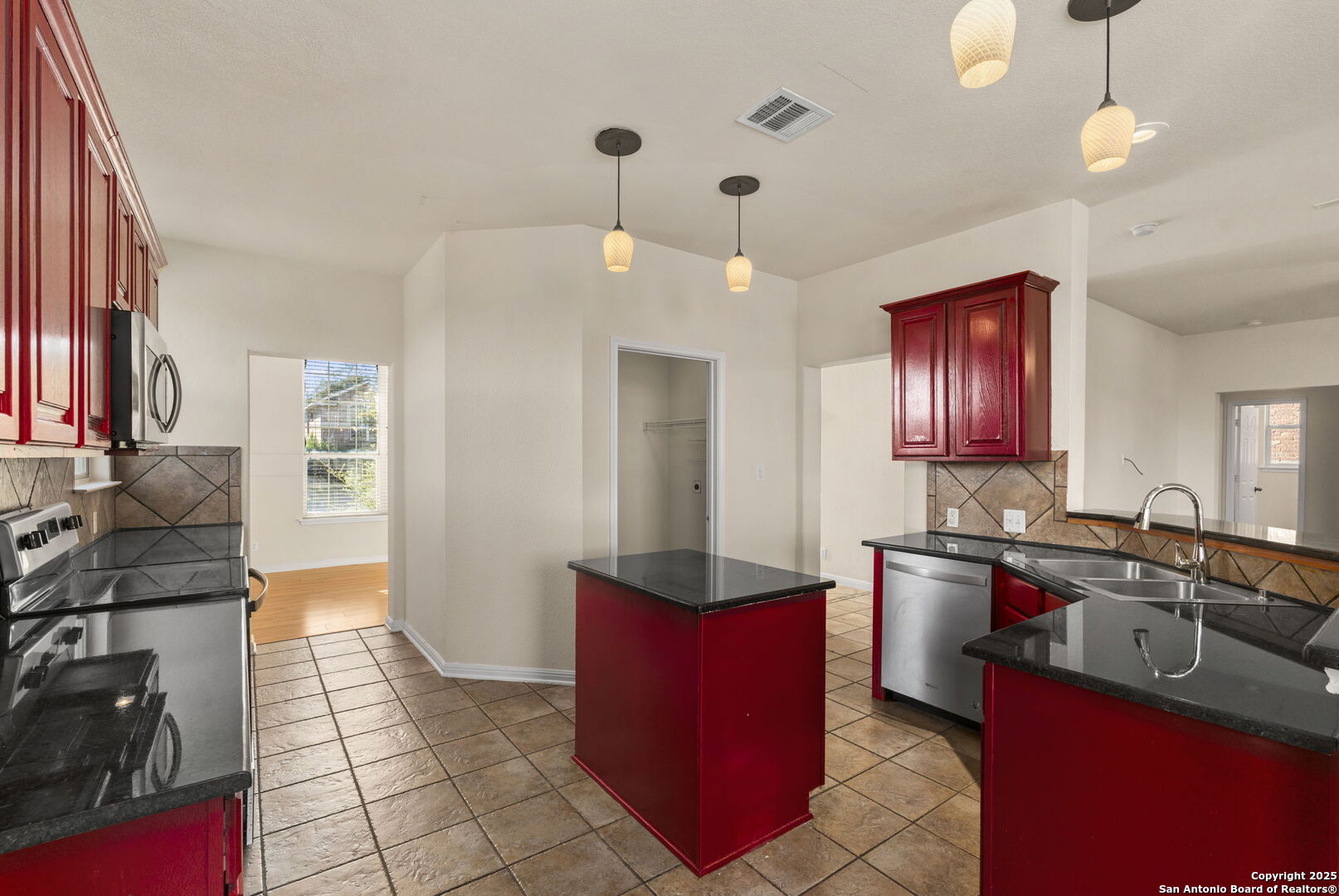 22302 Verde Knoll