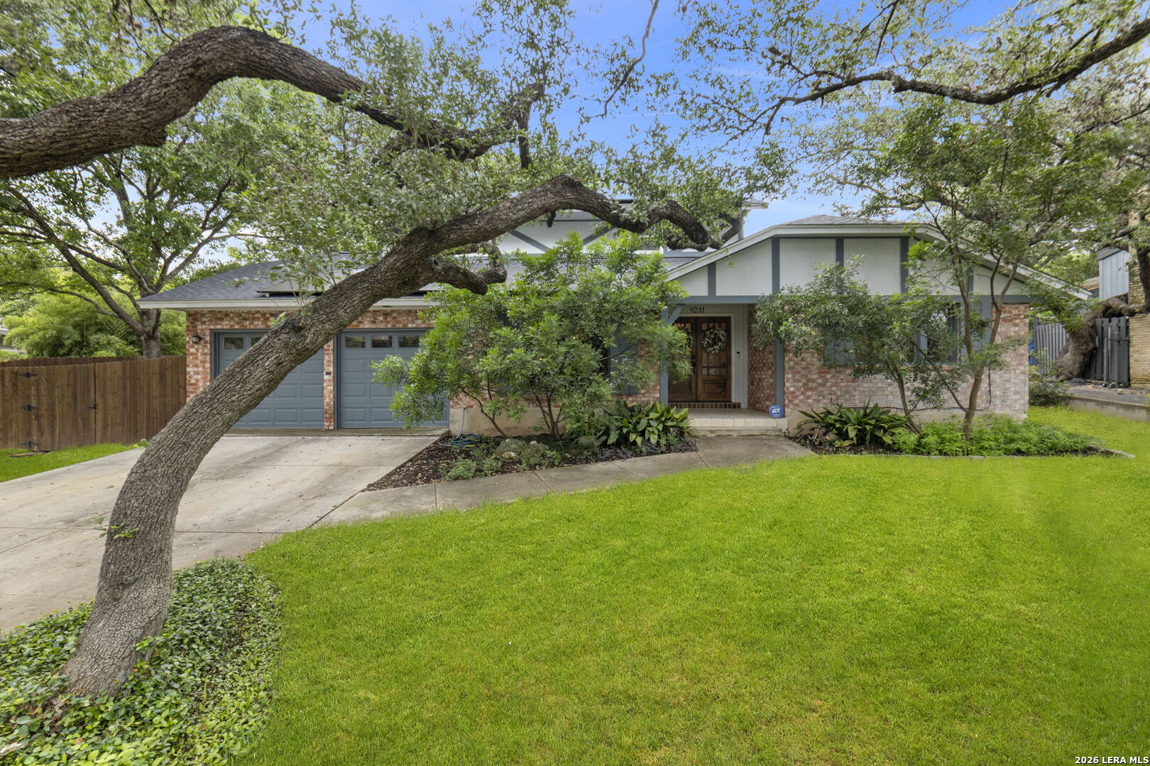 9231 BINGHAM DR