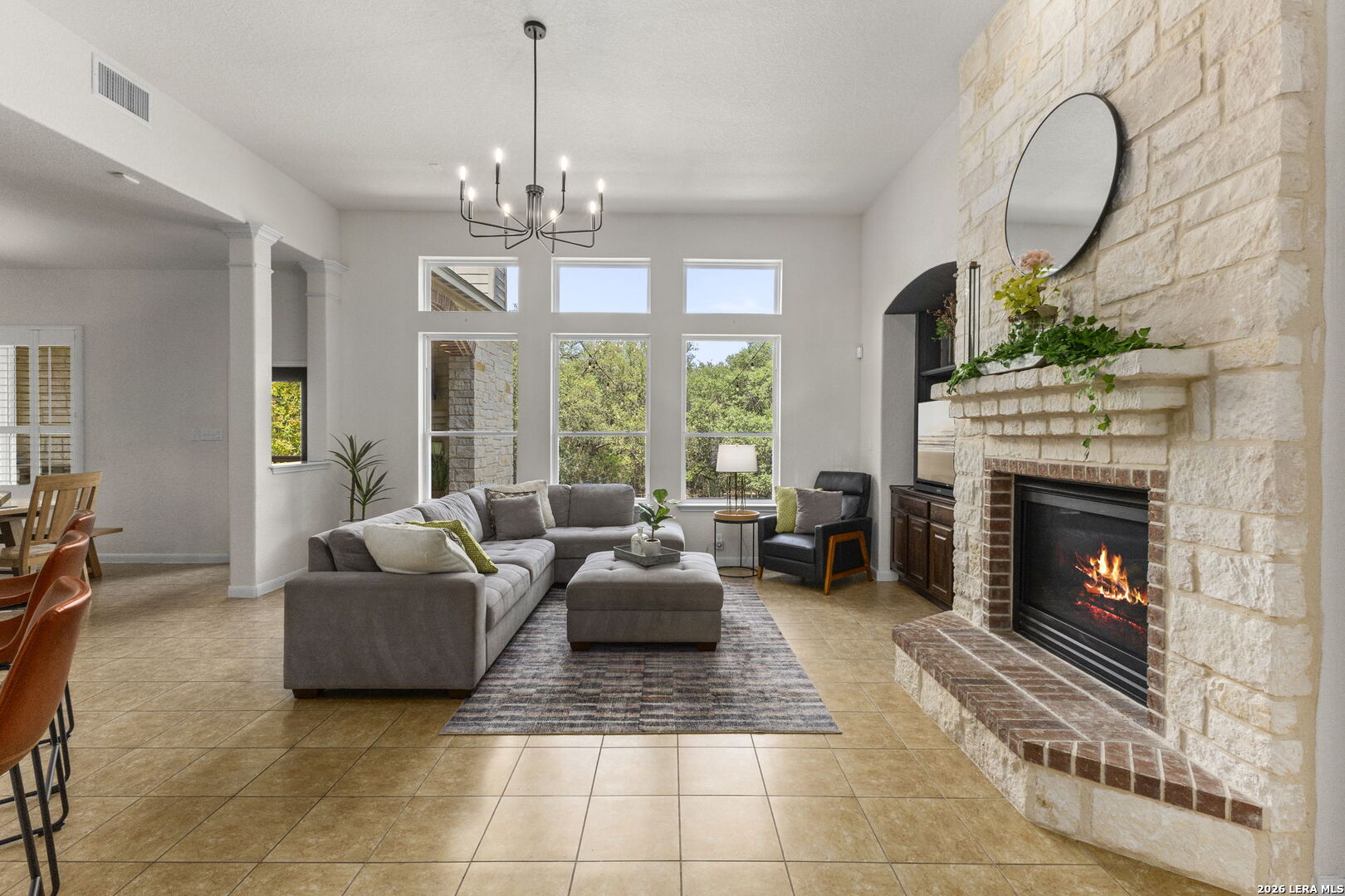11823 Newton Trail