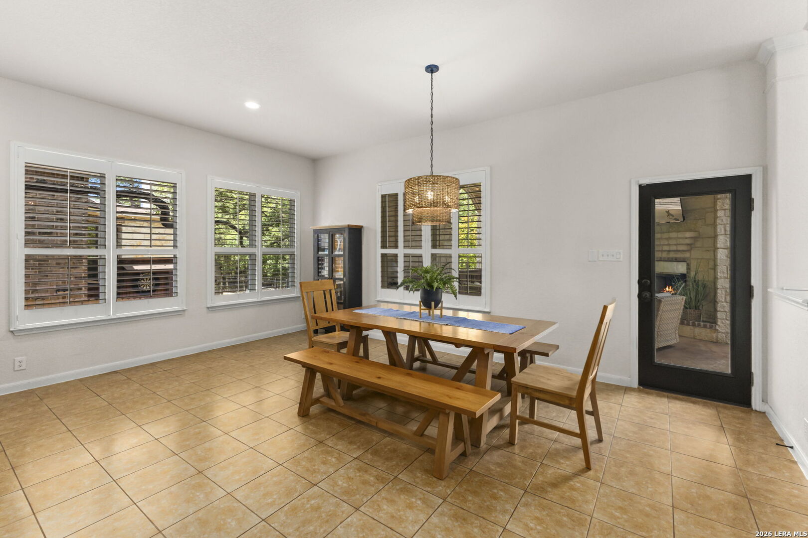 11823 Newton Trail