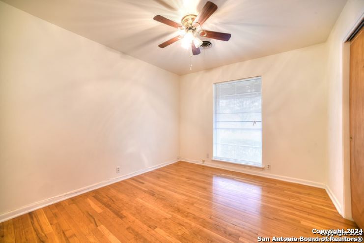 3223 OAKLEAF DR