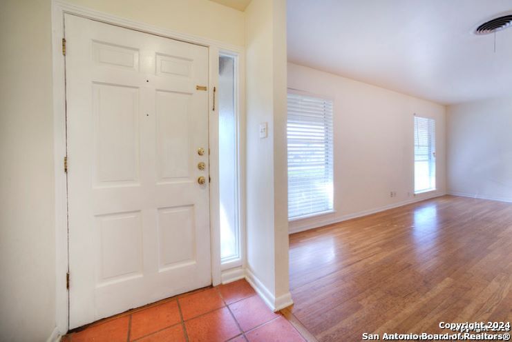 3223 OAKLEAF DR
